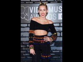 Miley Cyrus defendi� su pol�mica actuaci�n en los Premios MTV
